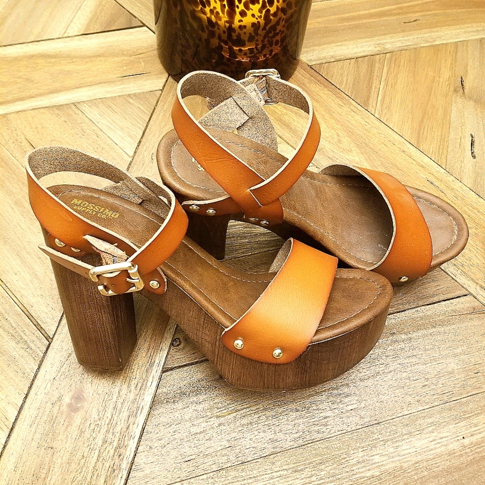 Mossimo bamboo heels